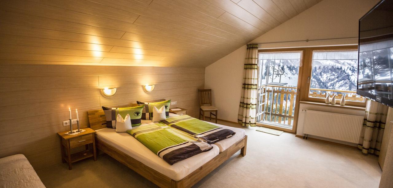 Haus Annette Lejlighedshotel Schröcken Eksteriør billede